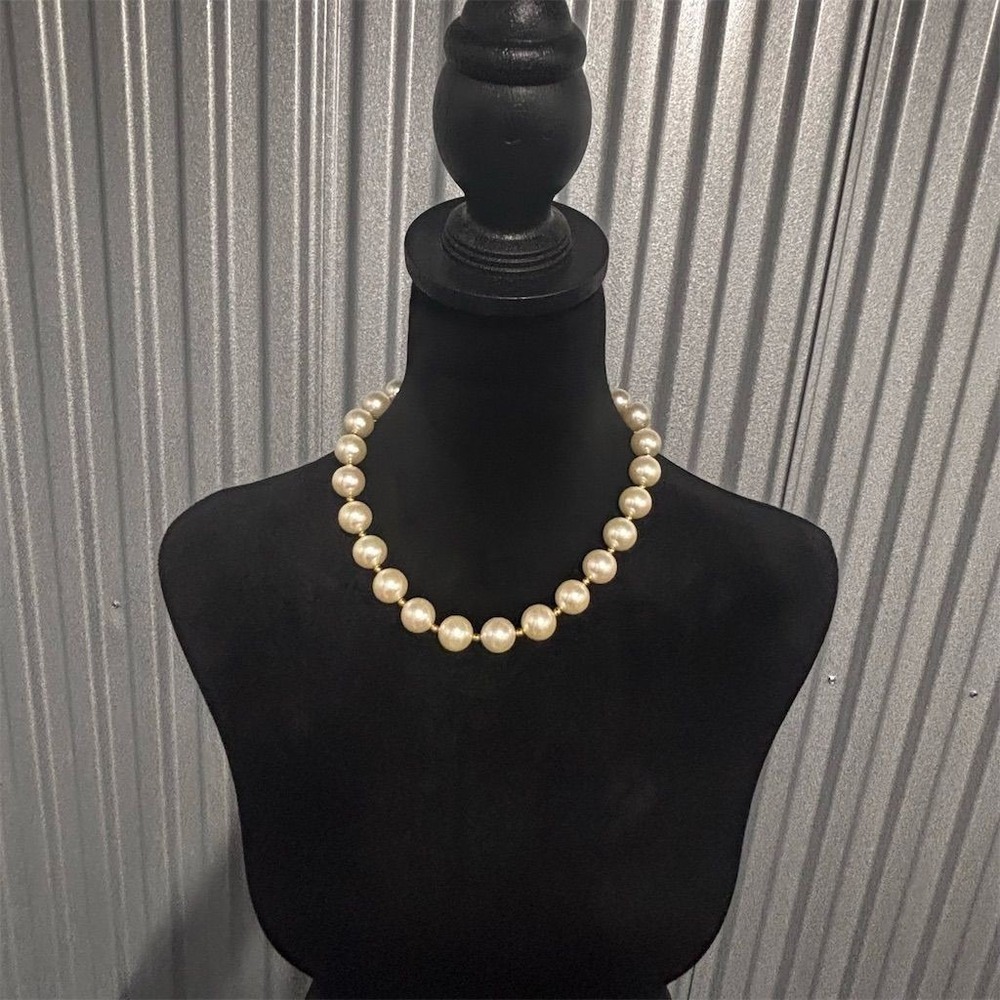 Vintage Napier Gold-Toned Faux Pearl Choker Necklace Women's Signed - Picture 4 of 13